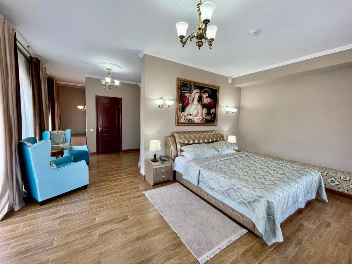 Старый Бастион Hotel Bender Ngoại thất bức ảnh