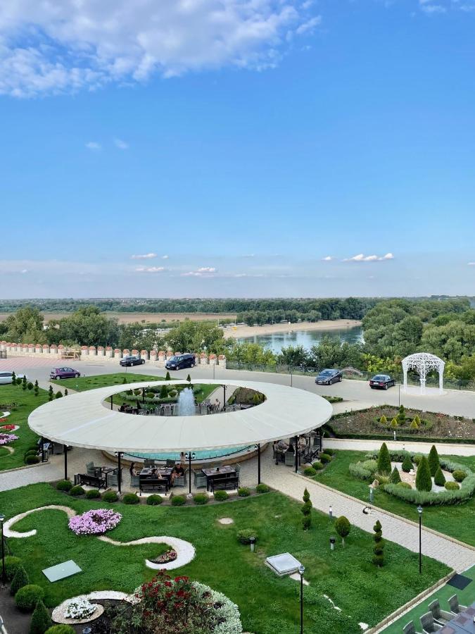 Старый Бастион Hotel Bender Ngoại thất bức ảnh