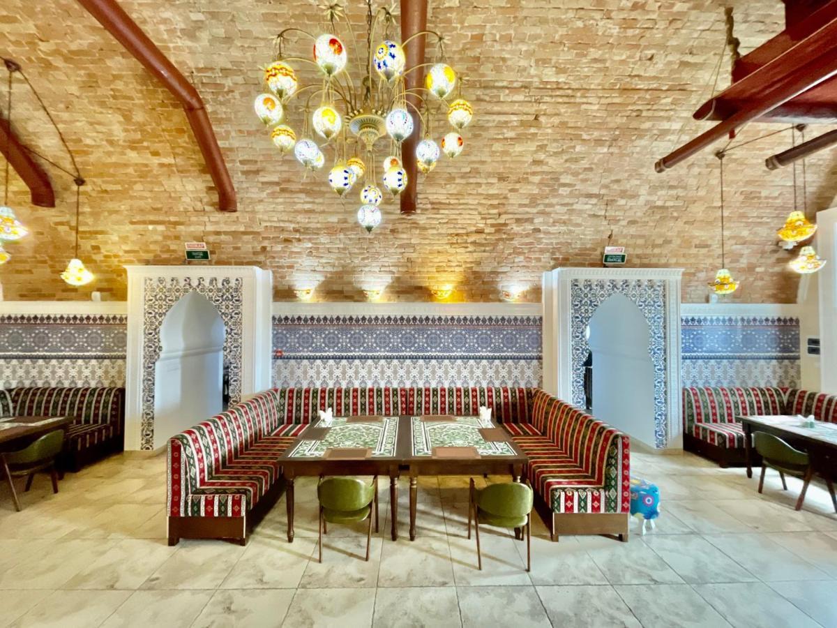 Старый Бастион Hotel Bender Ngoại thất bức ảnh